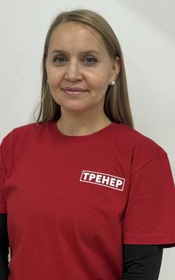 Инструктор групповых программ Сапронова  Светлана